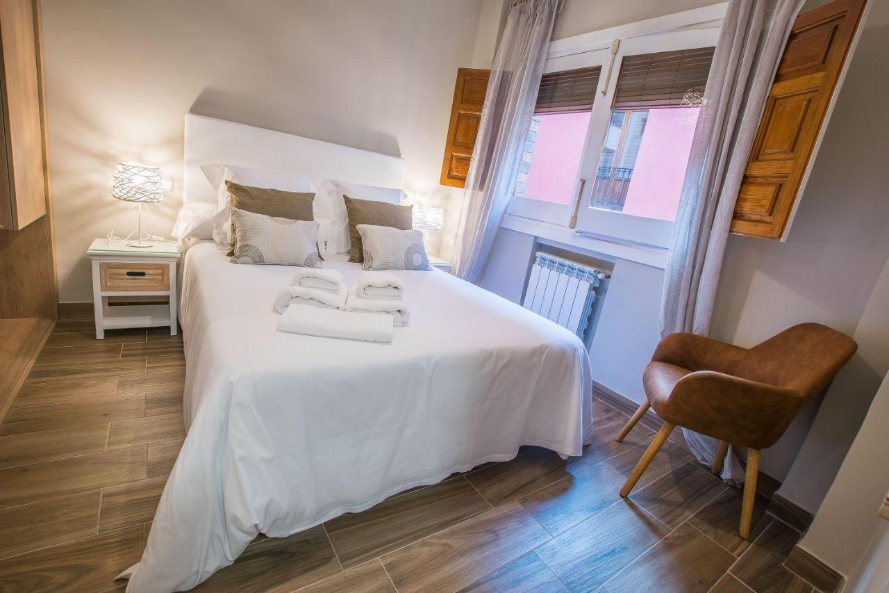 Ibericabeds Plaza Nueva Suite 21 グラナダ エクステリア 写真